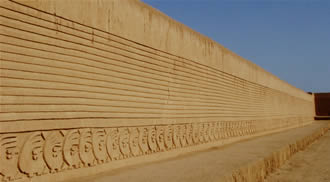 Arqueologia en Chan Chan